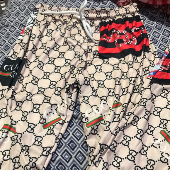 Gucci Pants - Gucci sweats